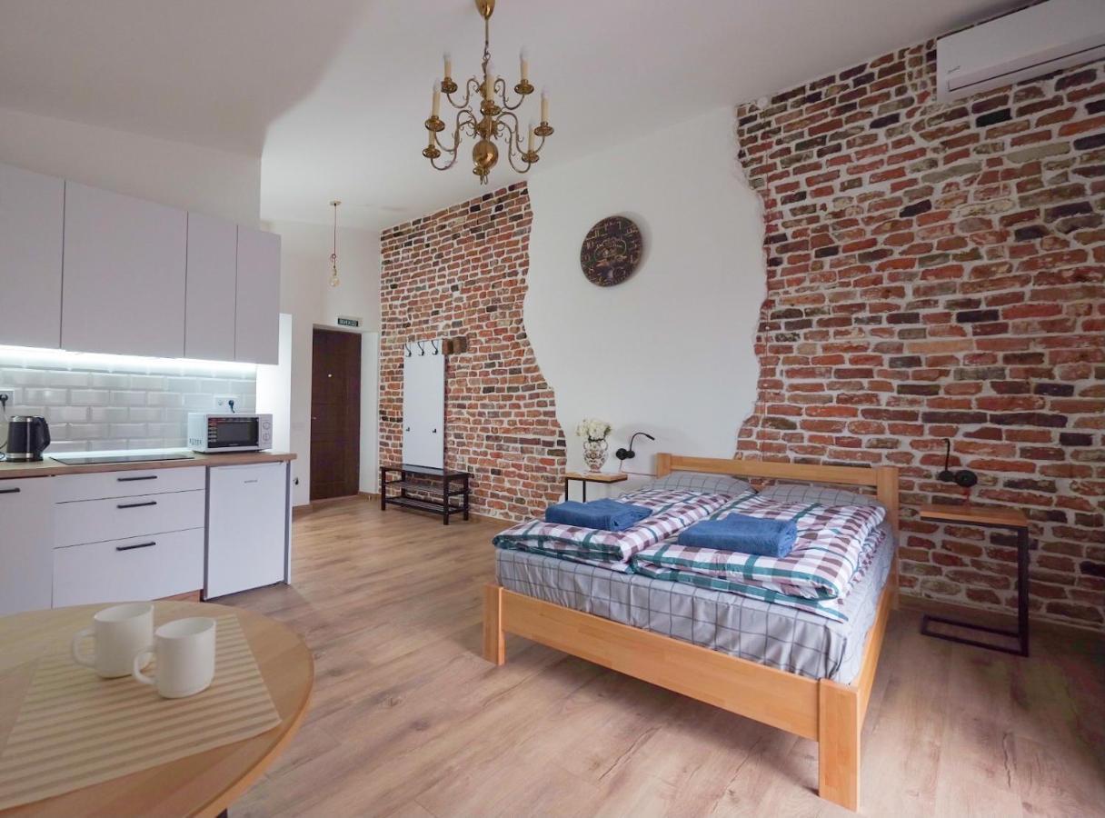 Apartments Galicia Lviv Exterior photo